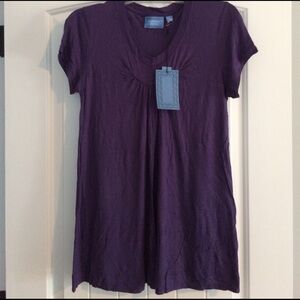 Simply Vera Vera Wang Top Women's Size XS Purple Mulberry Short Sleeve Shirt NWT
